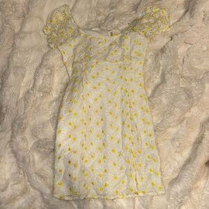 White Dress with Yellow Floral Daisys